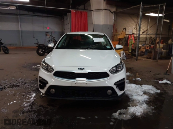 2021 Kia Forte FE with VIN 3KPF24AD5ME268116, listed as a IAAI auction lot 41546522 with 37,860 mi miles. Bid and sale history available at carsss.com. Image 12.