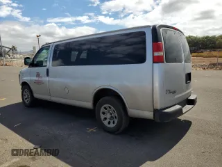 2011 Chevrolet Express Passenger LS z VIN 1GNSGBF4XB1169764, wystawiony jako Copart lot #64512794 z przebiegiem 75 532 mil mil oraz Szkoda całkowita • Salvage title. Historia ofert i sprzedaży dostępna na DreamBid. Obrazek 2.