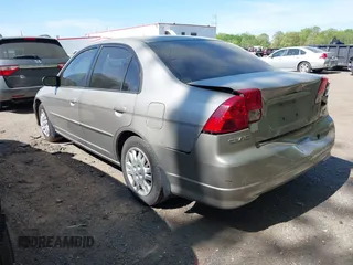 2004 Honda Civic LX with VIN 2HGES16524H504612, listed as a IAAI auction lot 42098301 with 140,551 mi miles and . Bid and sale history available at DreamBid. Image 3.
