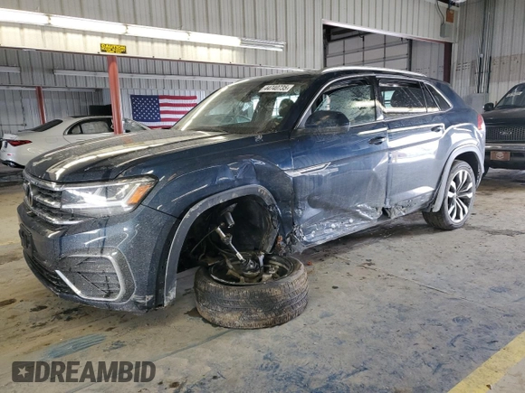 2022 Volkswagen Atlas SEL Premium R-Line with VIN 1V2FE2CA2NC208252, listed as a Copart auction lot 44740735 with Not provided miles and Salvage title. Bid and sale history available at DreamBid. Image 1.
