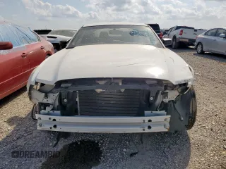 2013 Ford Mustang V6 z VIN 1ZVBP8AM1D5279002, wystawiony jako Copart lot #57902395 z przebiegiem 172 324 mil mil oraz Szkoda całkowita • Salvage title. Historia ofert i sprzedaży dostępna na DreamBid. Obrazek 5.