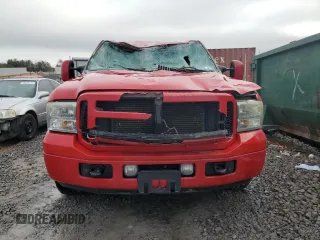 2006 Ford Super Duty F-250 XL with VIN 1FTSW20P36EA35904, listed as a Copart auction lot 43701275 with 204,676 mi miles and Salvage Title. Bid and sale history available at carsss.com. Image 5.