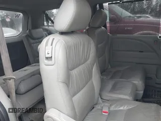 2007 Honda Odyssey EX-L z VIN 5FNRL38687B462147, wystawiony jako IAAI lot #41855258 z przebiegiem 272 015 mil mil oraz . Historia ofert i sprzedaży dostępna na DreamBid. Obrazek 8.