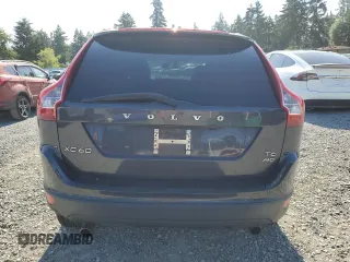 2013 Volvo XC60 T6 z VIN YV4902DZ7D2416551, wystawiony jako Copart lot #59271935 z przebiegiem 135 349 mil mil oraz Szkoda całkowita • Salvage title. Historia ofert i sprzedaży dostępna na DreamBid. Obrazek 6.