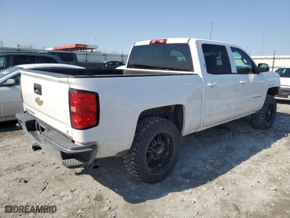 2015 Chevrolet Silverado 1500 LT with VIN 3GCUKREH6FG286357, listed as a Copart auction lot 46331795 with 187,632 mi miles and Salvage Title. Bid and sale history available at carsss.com. Image 3.