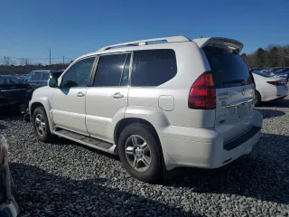 2007 Lexus GX with VIN JTJBT20X970138720, listed as a Copart auction lot 53390435 with 220,051 mi miles and Clean Title. Bid and sale history available at carsss.com. Image 2.