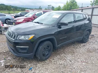 2019 Jeep Compass Sport с VIN 3C4NJCAB0KT624004, выставлен на аукционе IAAI как лот 42478659 с пробегом 76 289 миль миль и . История ставок и продаж доступна на DreamBid. Изображение 17.
