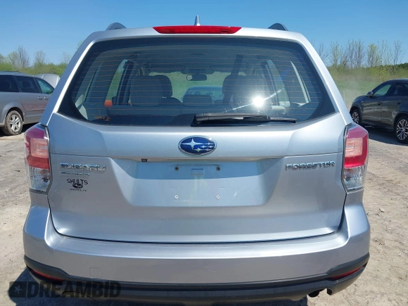 2018 Subaru Forester z VIN JF2SJABC2JH463734, wystawiony jako IAAI lot #42222872 z przebiegiem 64 667 mil mil oraz . Historia ofert i sprzedaży dostępna na DreamBid. Obrazek 17.