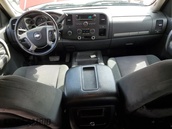 2007 Chevrolet Silverado 1500 1LT with VIN 1GCEK19007Z571437, listed as a Copart auction lot 55155565 with 218,138 mi miles and Clean Title. Bid and sale history available at DreamBid. Image 8.