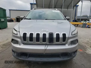 2016 Jeep Cherokee Altitude with VIN 1C4PJLCS4GW247345, listed as a Copart auction lot 49221745 with 125,896 mi miles and Salvage Title. Bid and sale history available at carsss.com. Image 5.