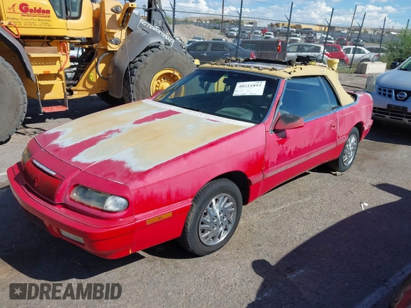 1995 Chrysler LeBaron z VIN 1C3EU4534SF517486, wystawiony jako IAAI lot #40211893 z przebiegiem 120 160 mil mil oraz . Historia ofert i sprzedaży dostępna na DreamBid. Obrazek 2.