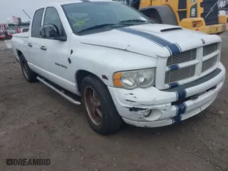 2005 Dodge Ram 1500 SLT with VIN 1D7HA18D75S261351, listed as a IAAI auction lot 41807500 with 999,999 mi miles. Bid and sale history available at carsss.com. Image 1.