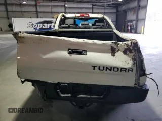 2016 Toyota Tundra SR z VIN 5TFRM5F11GX100988, wystawiony jako Copart lot #86719774 z przebiegiem Nie podano mil oraz Szkoda całkowita • Salvage title. Historia ofert i sprzedaży dostępna na DreamBid. Obrazek 6.