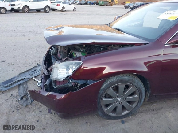 2007 Toyota Avalon XL with VIN 4T1BK36B27U220574, listed as a IAAI auction lot 41283334 with 125,336 mi miles. Bid and sale history available at carsss.com. Image 6.