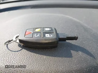 2007 Volvo S40 2.5L Turbo с VIN YV1MH682472299584, выставлен на аукционе IAAI как лот 42397638 с пробегом 123 473 миль миль и . История ставок и продаж доступна на DreamBid. Изображение 11.