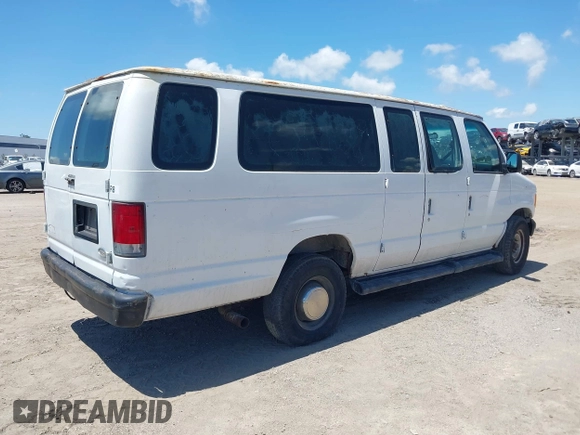 2003 Ford Econoline Passenger XL with VIN 1FBSS31L33HA12571, listed as a IAAI auction lot 42268424 with 170,739 mi miles and . Bid and sale history available at DreamBid. Image 4.