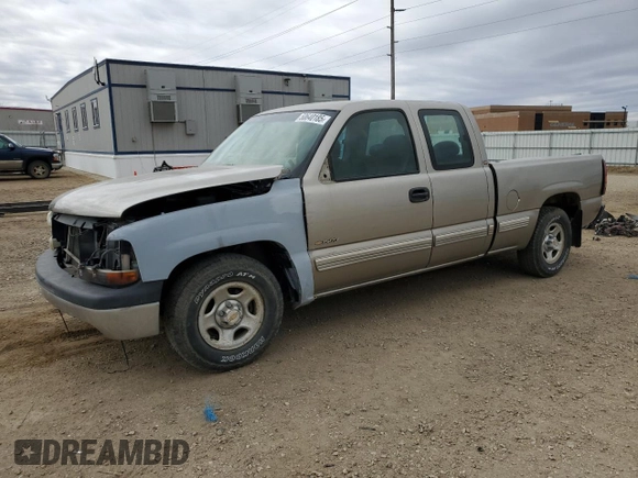 2000 Chevrolet Silverado 1500 with VIN 2GCEC19W1Y1309907, listed as a Copart auction lot 50640185 with Not Provided miles and Salvage Title. Bid and sale history available at DreamBid. Image 1.