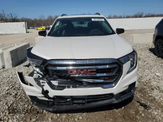2024 GMC Terrain AT4 with VIN 3GKALYEGXRL393090, listed as a Copart auction lot 48188205 with 6,249 mi miles and Salvage Title. Bid and sale history available at DreamBid. Image 5.