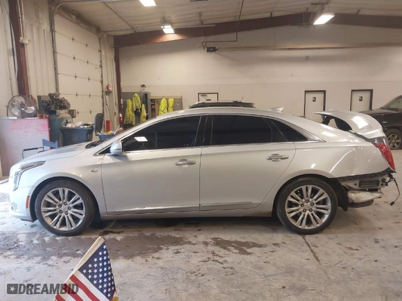 2019 Cadillac XTS Luxury with VIN 2G61M5S39K9116225, listed as a IAAI auction lot 41054928 with 152,523 mi miles. Bid and sale history available at carsss.com. Image 15.
