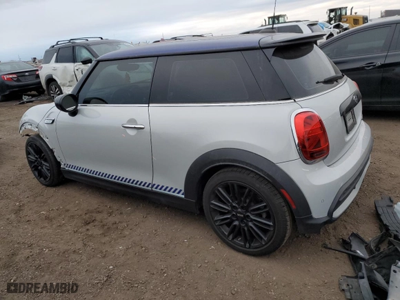 2022 MINI Hardtop 2 Door Cooper S with VIN WMW53DH04N2S13793, listed as a Copart auction lot 41785665 with 28,449 mi miles and Salvage Title. Bid and sale history available at carsss.com. Image 2.