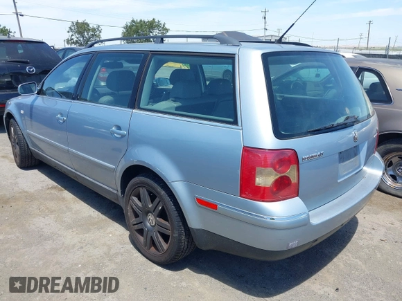 2003 Volkswagen Passat GLX z VIN WVWYH63B43E326130, wystawiony jako IAAI lot #42380050 z przebiegiem 156 338 mil mil oraz . Historia ofert i sprzedaży dostępna na DreamBid. Obrazek 3.