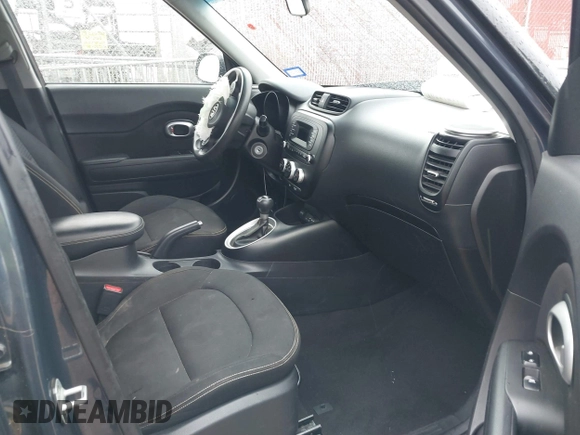 2015 Kia Soul + with VIN KNDJP3A51F7170590, listed as a IAAI auction lot 41272201 with 78,240 mi miles. Bid and sale history available at carsss.com. Image 5.