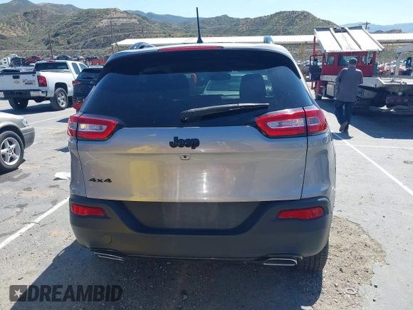 2016 Jeep Cherokee Latitude with VIN 1C4PJMCS4GW170322, listed as a IAAI auction lot 41841572 with 112,884 mi miles and . Bid and sale history available at carsss.com. Image 16.
