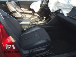 2018 Kia Optima LX z VIN 5XXGT4L35JG236890, wystawiony jako IAAI lot #41940813 z przebiegiem 138 898 mil mil oraz . Historia ofert i sprzedaży dostępna na DreamBid. Obrazek 5.
