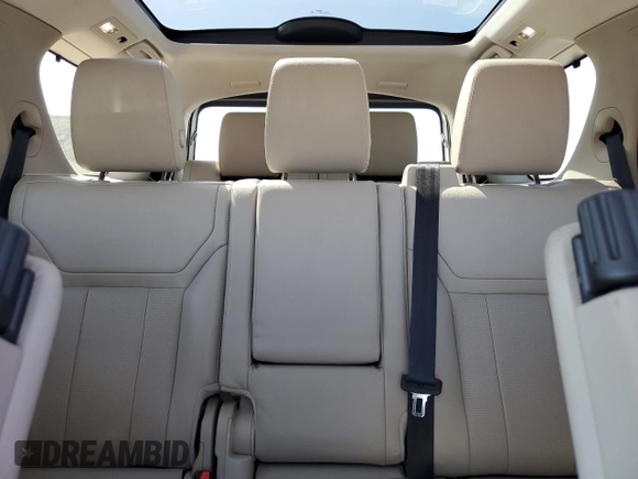 2018 Land Rover Discovery with VIN SALRG2RK8JA068506, listed as a Copart auction lot 49899055 with 112,860 mi miles and Clean Title. Bid and sale history available at DreamBid. Image 10.