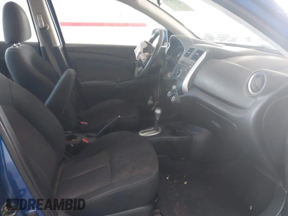 2014 Nissan Versa SV with VIN 3N1CN7AP0EL866801, listed as a IAAI auction lot 41422470 with 162,580 mi miles. Bid and sale history available at carsss.com. Image 5.