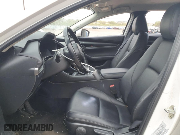 2022 Mazda 3 Select z VIN JM1BPABL1N1501157, wystawiony jako Copart lot #54688555 z przebiegiem 13 076 mil mil oraz Nie do naprawy • Non repairable. Historia ofert i sprzedaży dostępna na DreamBid. Obrazek 7.