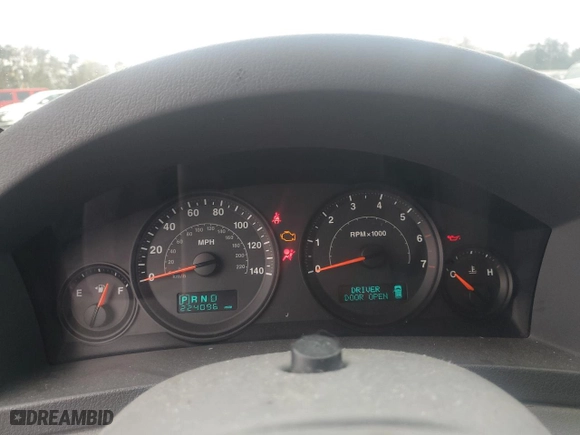 2005 Jeep Grand Cherokee Laredo with VIN 1J4GS48N35C505126, listed as a Copart auction lot 81670794 with 224,096 mi miles and Salvage Title. Bid and sale history available at carsss.com. Image 9.