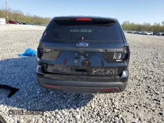 2017 Ford Police Interceptor Utility z VIN 1FM5K8AR6HGE01207, wystawiony jako Copart lot #53528715 z przebiegiem Nie podano mil oraz Czysty tytuł • Clean title. Historia ofert i sprzedaży dostępna na DreamBid. Obrazek 6.