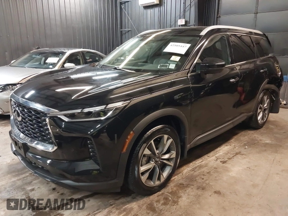 2025 Infiniti QX60 Luxe with VIN 5N1AL1FS8SC347471, listed as a IAAI auction lot 42505447 with 2,706 mi miles and . Bid and sale history available at DreamBid. Image 20.