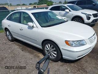 2008 Hyundai Azera Limited z VIN KMHFC46F28A292207, wystawiony jako IAAI lot #42789530 z przebiegiem 111 407 mil mil oraz . Historia ofert i sprzedaży dostępna na DreamBid. Obrazek 1.