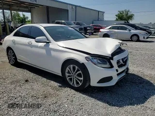 2015 Mercedes-Benz C 300 z VIN 55SWF4JB3FU064350, wystawiony jako Copart lot #57424215 z przebiegiem 39 416 mil mil oraz Szkoda całkowita • Salvage title. Historia ofert i sprzedaży dostępna na DreamBid. Obrazek 13.
