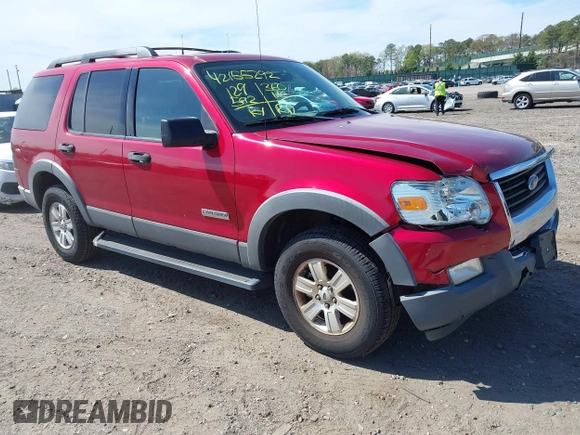 2006 Ford Explorer XLT with VIN 1FMEU73E26UB58007, listed as a IAAI auction lot 42155292 with 129,592 mi miles. Bid and sale history available at carsss.com. Image 1.