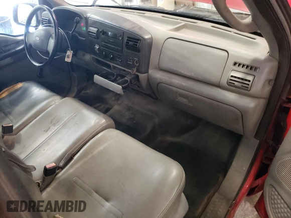 2005 Ford F-250 XL with VIN 1FTNF20565EA93144, listed as a Copart auction lot 62291085 with 131,720 mi miles and Salvage title. Bid and sale history available at DreamBid. Image 8.