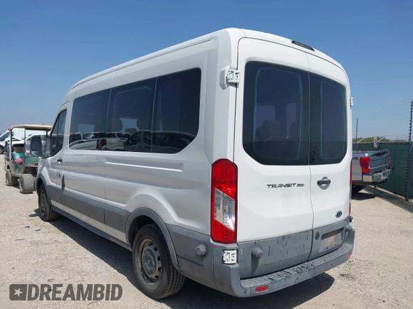 2015 Ford Transit XL z VIN 1FBAX2CM5FKB12854, wystawiony jako IAAI lot #42744192 z przebiegiem 54 236 mil mil oraz . Historia ofert i sprzedaży dostępna na DreamBid. Obrazek 3.