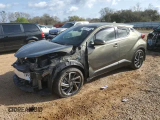 2021 Toyota C-HR LE with VIN JTNKHMBX3M1101788, listed as a Copart auction lot 48902175 with 37,431 mi miles and Salvage Title. Bid and sale history available at carsss.com. Image 1.