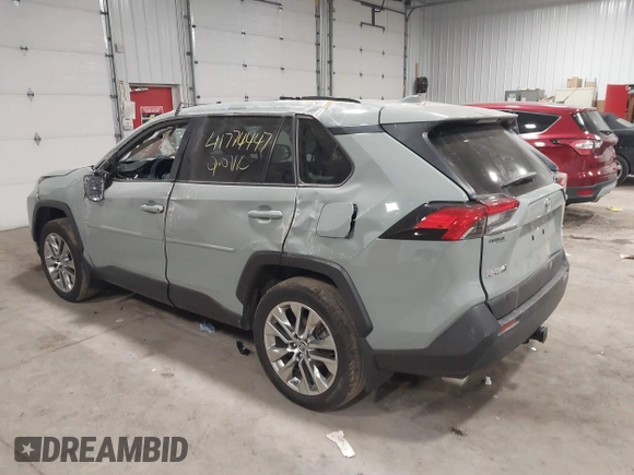 2019 Toyota RAV4 XLE Premium with VIN JTMA1RFV7KD513993, listed as a IAAI auction lot 41774447 with 51,378 mi miles. Bid and sale history available at carsss.com. Image 3.