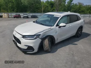 2025 Honda HR-V EX-L z VIN 3CZRZ2H72SM738080, wystawiony jako Copart lot #59463345 z przebiegiem 3 789 mil mil oraz Szkoda całkowita • Salvage title. Historia ofert i sprzedaży dostępna na DreamBid. Obrazek 1.