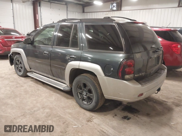2006 Chevrolet TrailBlazer LS with VIN 1GNDT13SX62107279, listed as a IAAI auction lot 41707289 with 113,665 mi miles and . Bid and sale history available at DreamBid. Image 3.