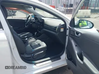 2020 Hyundai Ioniq Limited with VIN KMHC05LCXLU217578, listed as a IAAI auction lot 41999454 with 104,694 mi miles and . Bid and sale history available at DreamBid. Image 5.