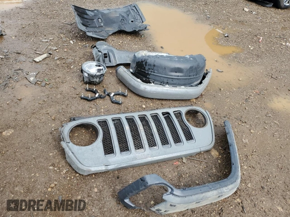 2020 Jeep Wrangler Unlimited Rubicon с VIN 1C4HJXFNXLW131160, выставлен на аукционе Copart как лот 54761455 с пробегом 85 225 миль миль и Списание • Salvage title. История ставок и продаж доступна на DreamBid. Изображение 13.