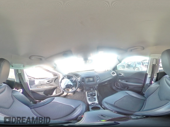 2019 Jeep Compass Latitude z VIN 3C4NJDBB4KT641523, wystawiony jako Copart lot #56635905 z przebiegiem Nie podano mil oraz Szkoda całkowita • Salvage title. Historia ofert i sprzedaży dostępna na DreamBid. Obrazek 15.