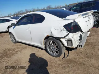 2005 Scion tC with VIN JTKDE167050054380, listed as a IAAI auction lot 41543668 with 139,053 mi miles. Bid and sale history available at carsss.com. Image 3.