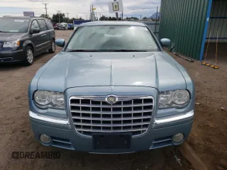 2008 Chrysler 300 Limited with VIN 2C3KA33G98H284482, listed as a Copart auction lot 71751514 with 64,984 mi miles and Salvage Title. Bid and sale history available at carsss.com. Image 5.