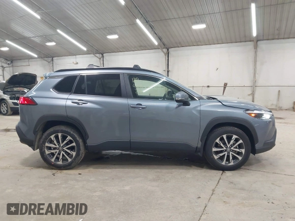 2024 Toyota Corolla Cross XLE with VIN 7MUDAABG4RV119068, listed as a IAAI auction lot 42600620 with 3,817 mi miles and . Bid and sale history available at DreamBid. Image 13.
