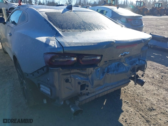 2019 Chevrolet Camaro 1LT with VIN 1G1FB1RS7K0112806, listed as a IAAI auction lot 41568392 with 57,652 mi miles. Bid and sale history available at carsss.com. Image 19.